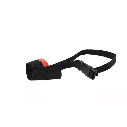 Buster Muzzle Nylon Easy ID Black/Red